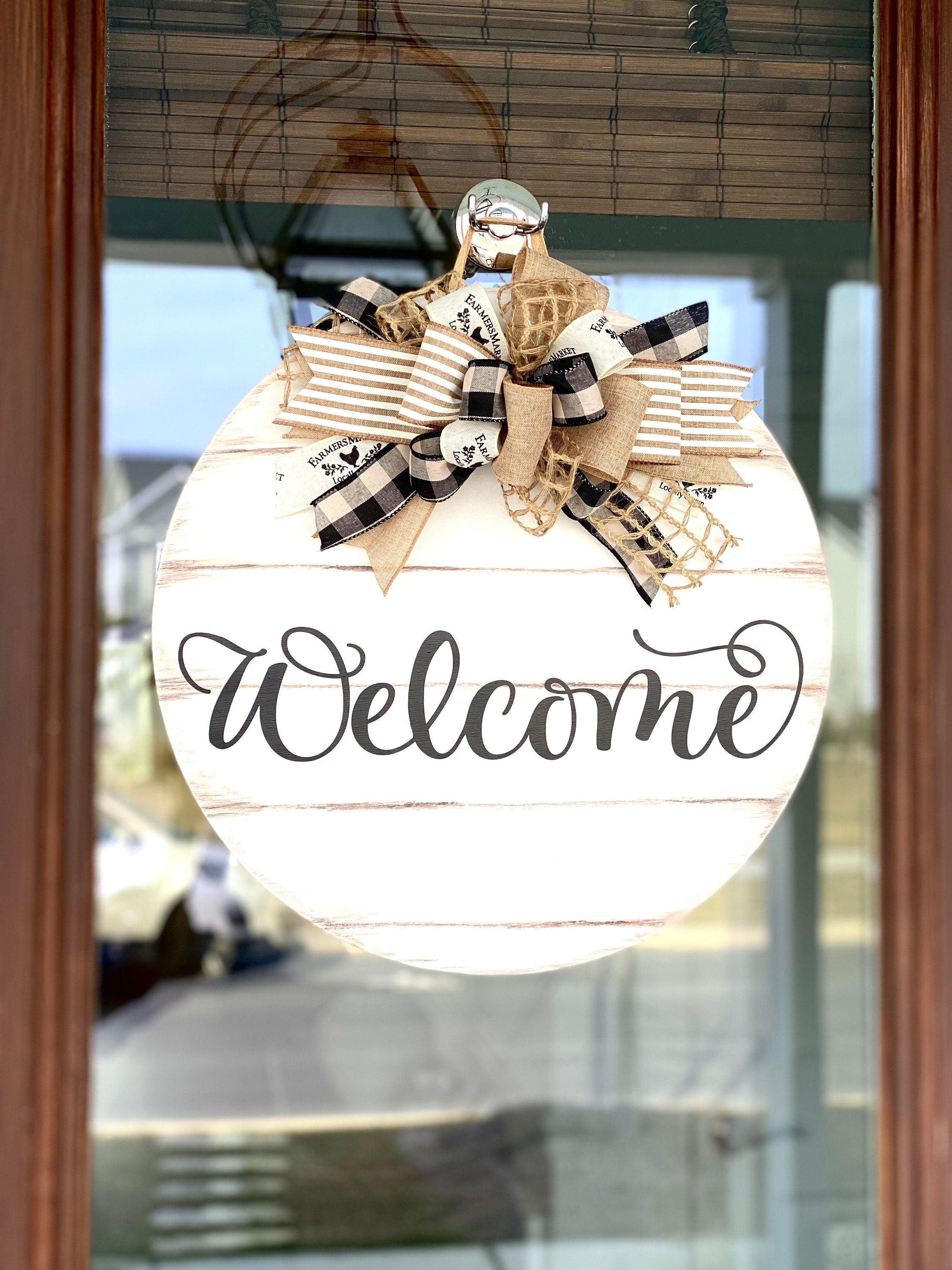 Distressed Shiplap Welcome Door Hanger: Magnetic Bow, Farmhouse Decor